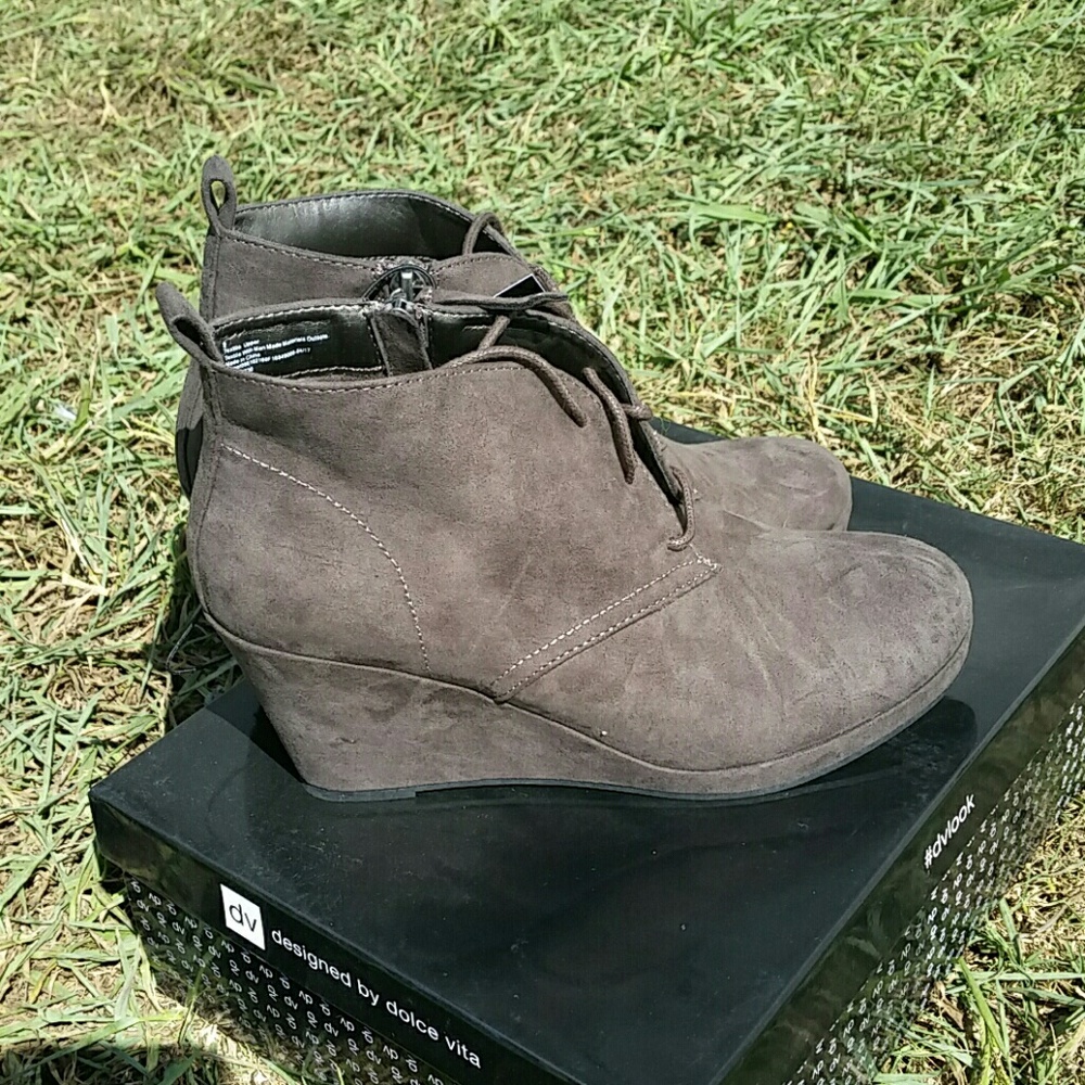 dv by dolce vita Terri Wedge Booties, Gray